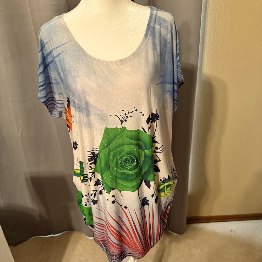Flower print blouse by Gabriel